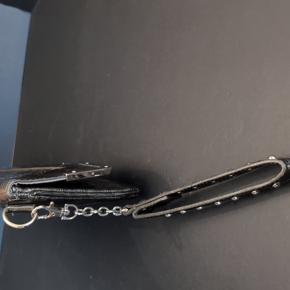 Sac O Grande Green Faux leather Womans Wristlet Clutch. - Picture 5 of 10